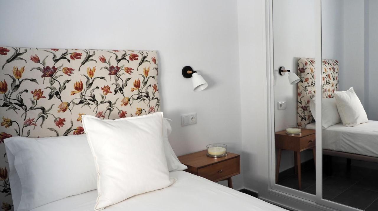 Caracol 5 By 7Escalones Apartment Rota Luaran gambar