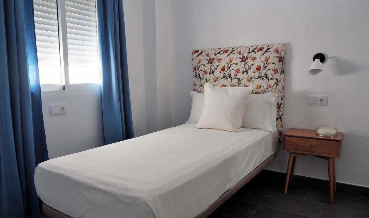 Caracol 5 By 7Escalones Apartment Rota Luaran gambar